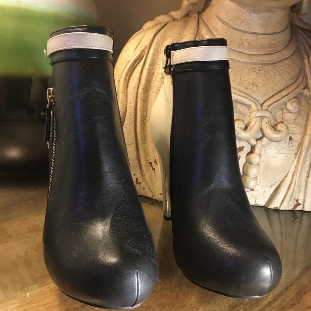 These Boots are made for...you! 💥💥💥